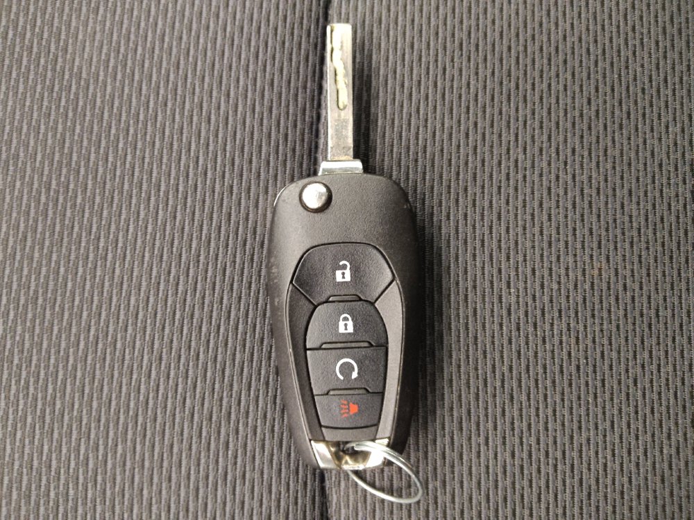 Used 2019 Chevrolet Cruze LS w/ LS Convenience Package FWD image 32