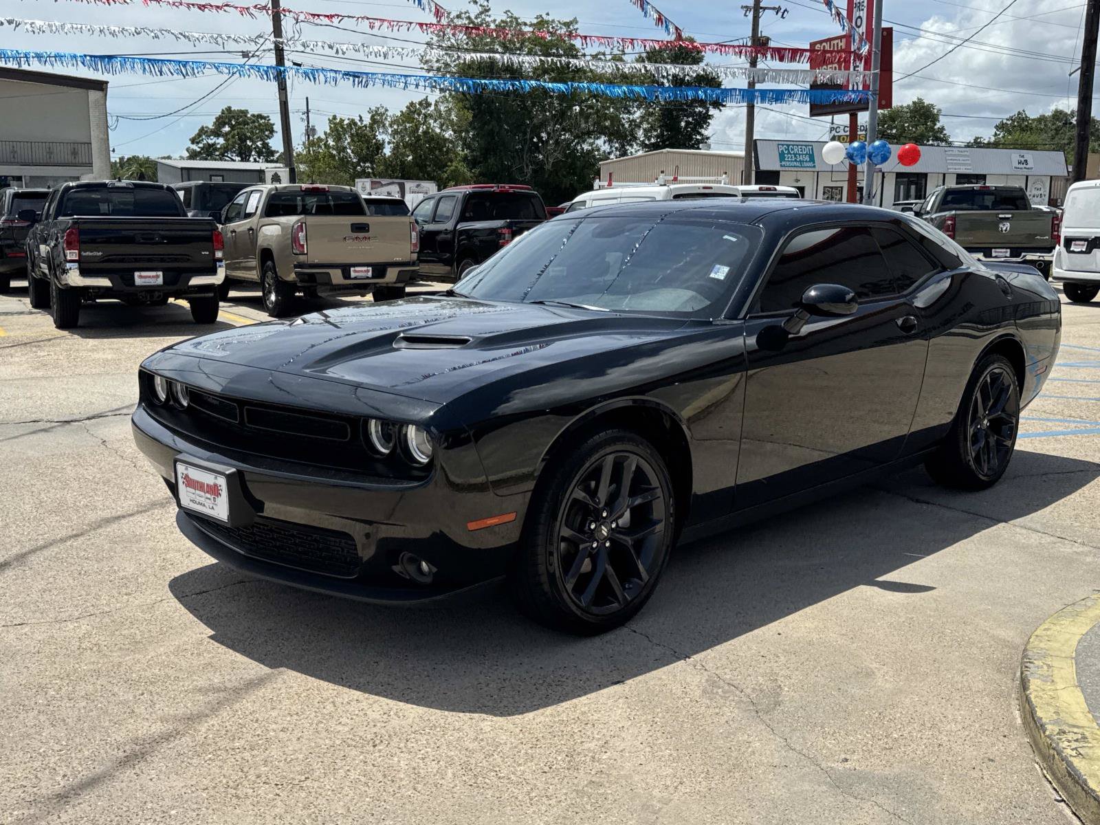Used 2023 Dodge Challenger SXT w/ Blacktop Package RWD image 3