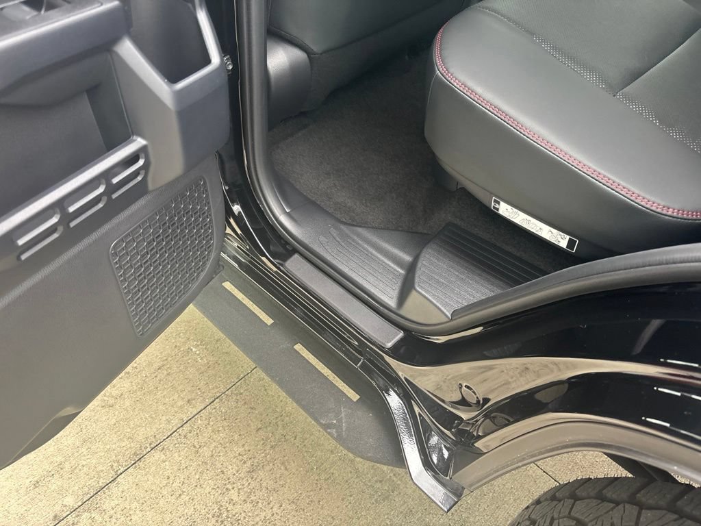 Used 2025 Toyota 4Runner TRD Pro AWD/4WD image 18
