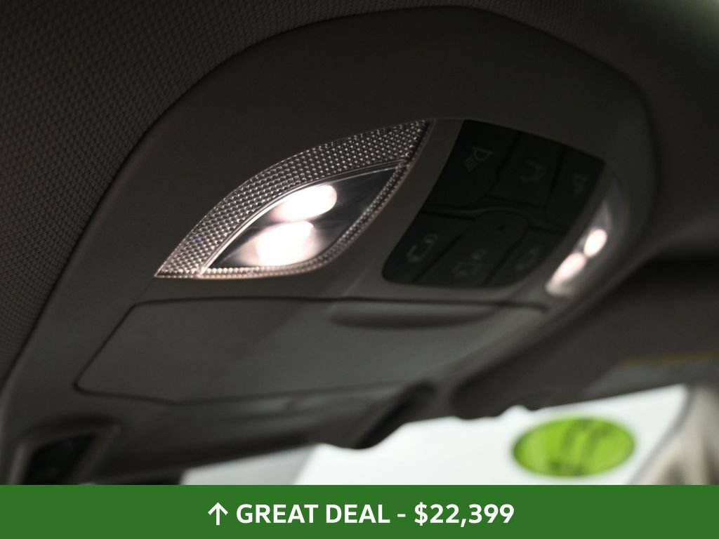 Used 2023 Chrysler Pacifica Limited FWD image 38