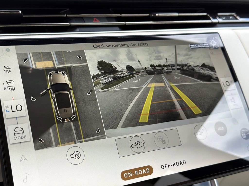 New 2025 Land Rover Range Rover SE image 23