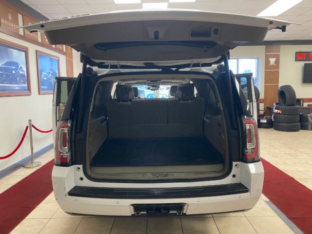 Used 2020 GMC Yukon XL SLT w/ Open Road Package AWD/4WD image 18
