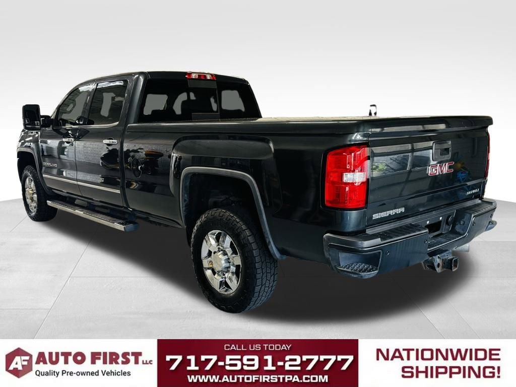 Used 2017 GMC Sierra 3500 Denali w/ Duramax Plus Package image 4