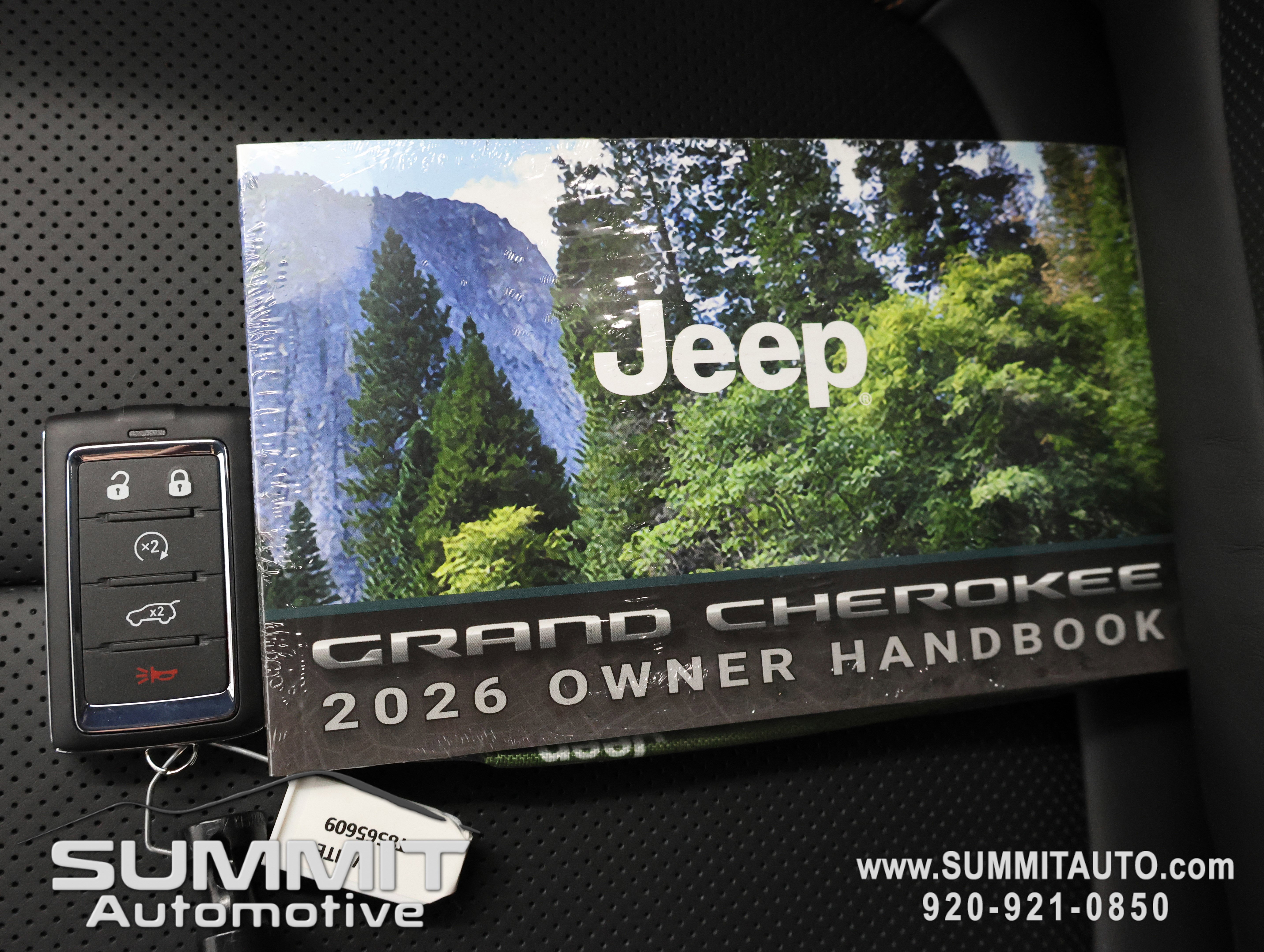 New 2026 Jeep Grand Cherokee Summit image 72