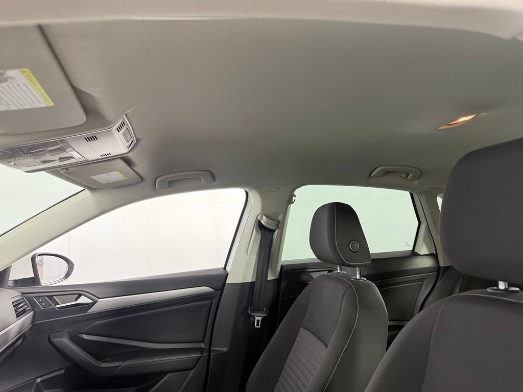 Used 2022 Volkswagen Jetta S FWD image 23