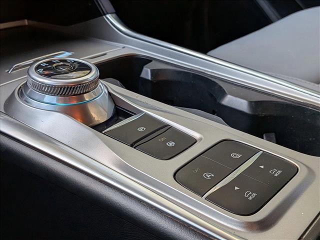 Used 2021 Ford Explorer XLT w/ Equipment Group 202A image 12