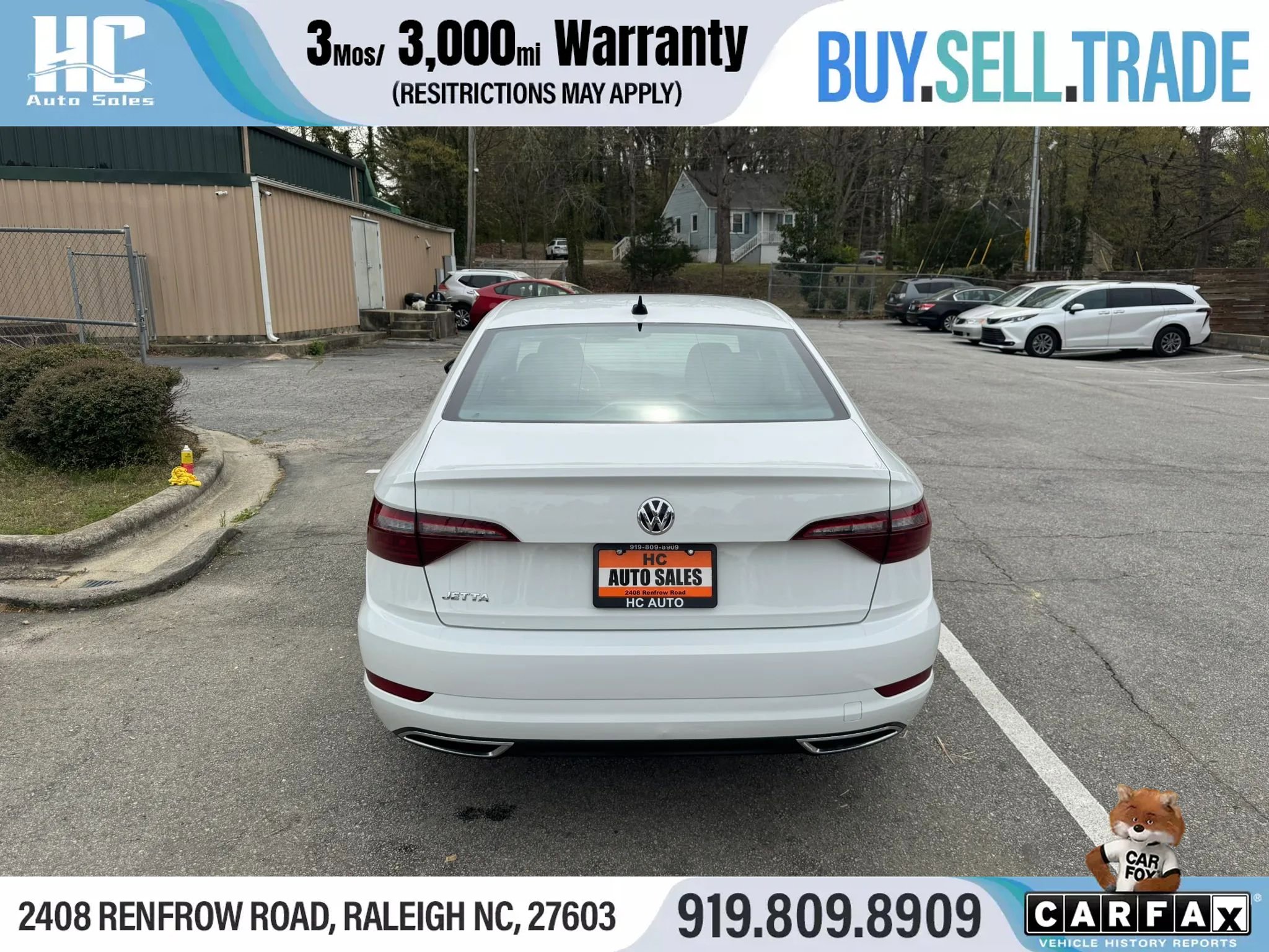 Used 2021 Volkswagen Jetta R-Line w/ R-Line Cold Weather Package image 4