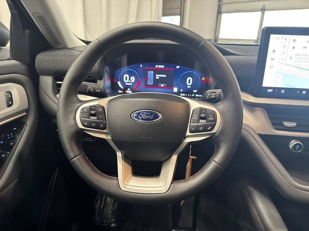 Certified 2026 Ford Explorer Active w/ Active Comfort Package RWD image 15