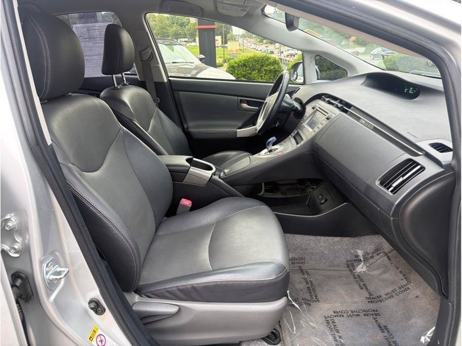 Used 2012 Toyota Prius Four w/ Preferred Accessory Pkg FWD image 14