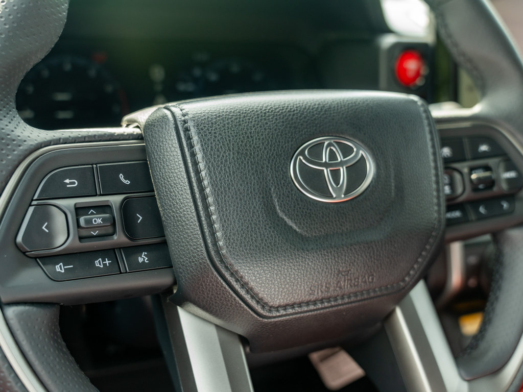 New 2026 Toyota 4Runner TRD Off-Road Premium AWD/4WD image 31