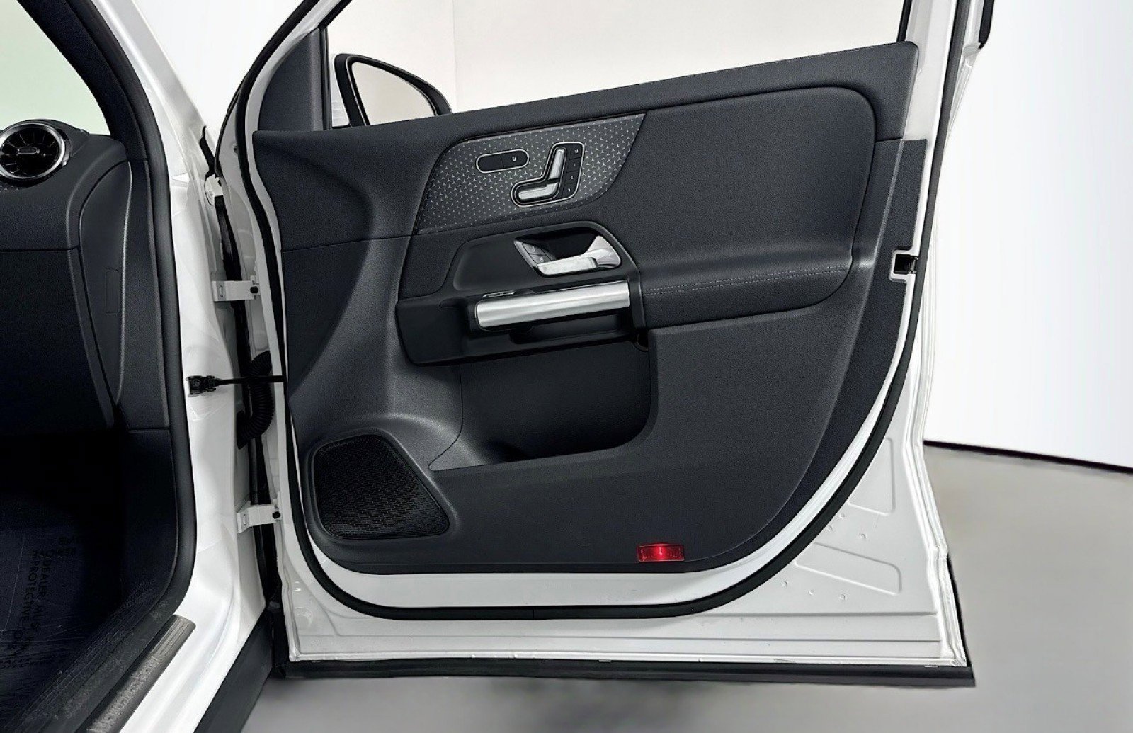 Certified 2026 Mercedes-Benz GLA 250 image 23