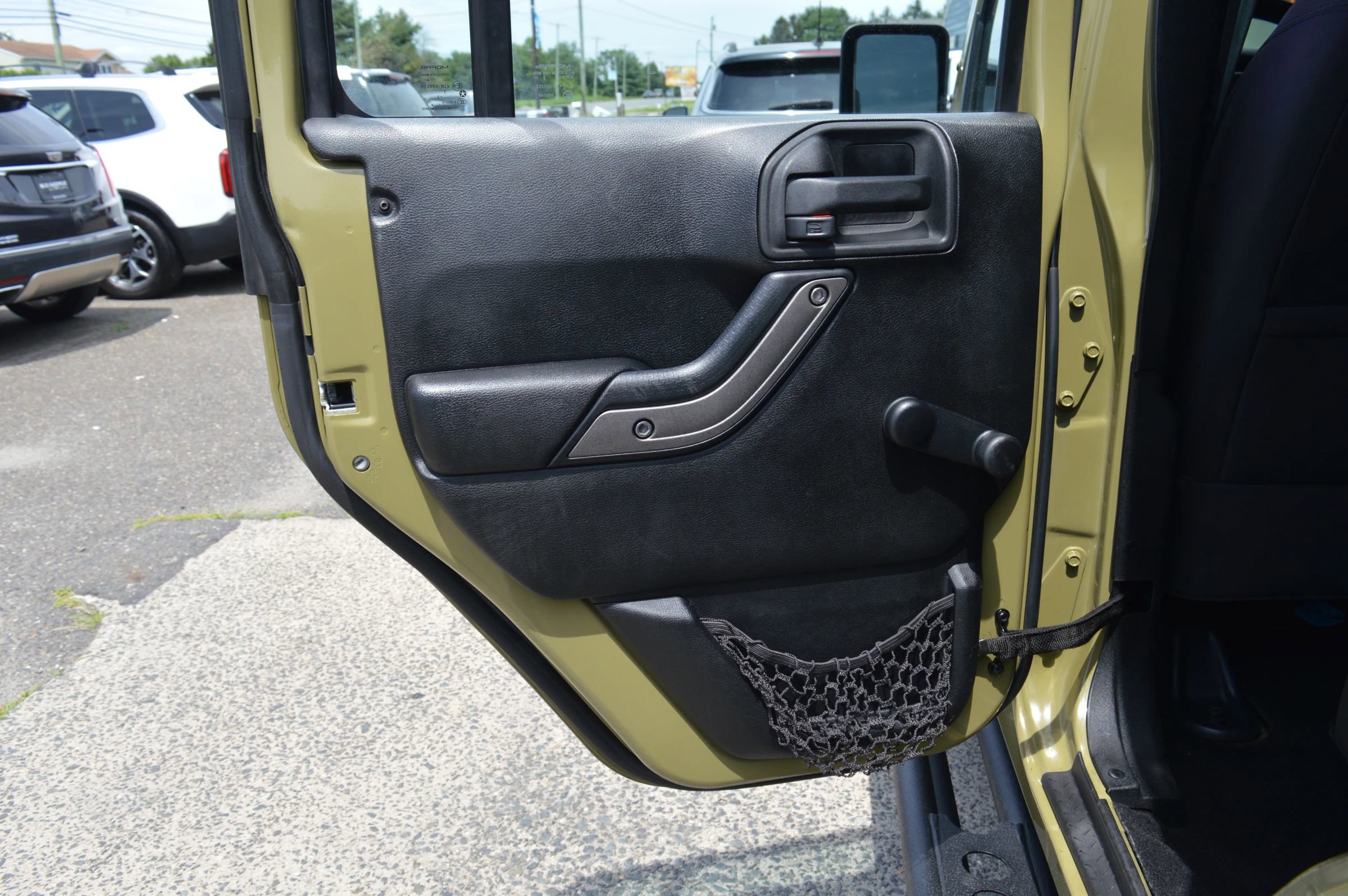 Used 2013 Jeep Wrangler Unlimited Sport w/ Connectivity Group image 27
