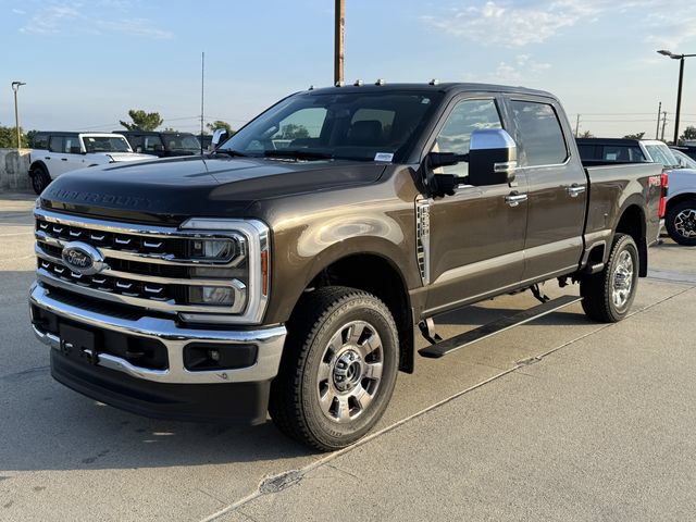 Used 2025 Ford F250 Lariat w/ Lariat Ultimate Package AWD/4WD image 7