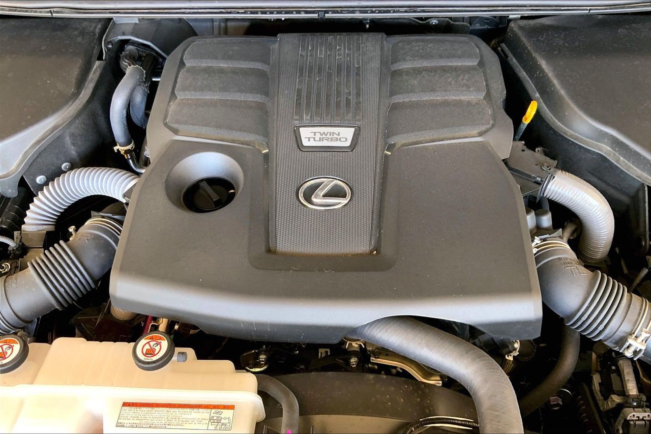 Used 2026 Lexus GX 550 AWD/4WD image 31
