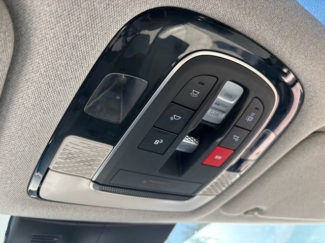 Used 2024 Hyundai Palisade Limited image 36