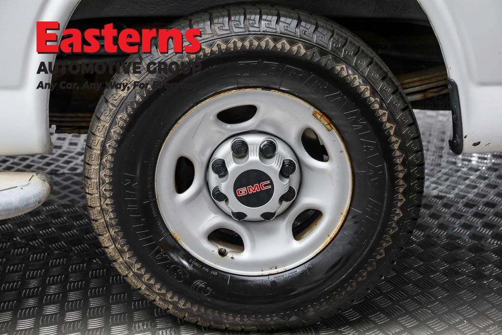 Used 2020 GMC Savana 2500 w/ Driver Convenience Package image 8