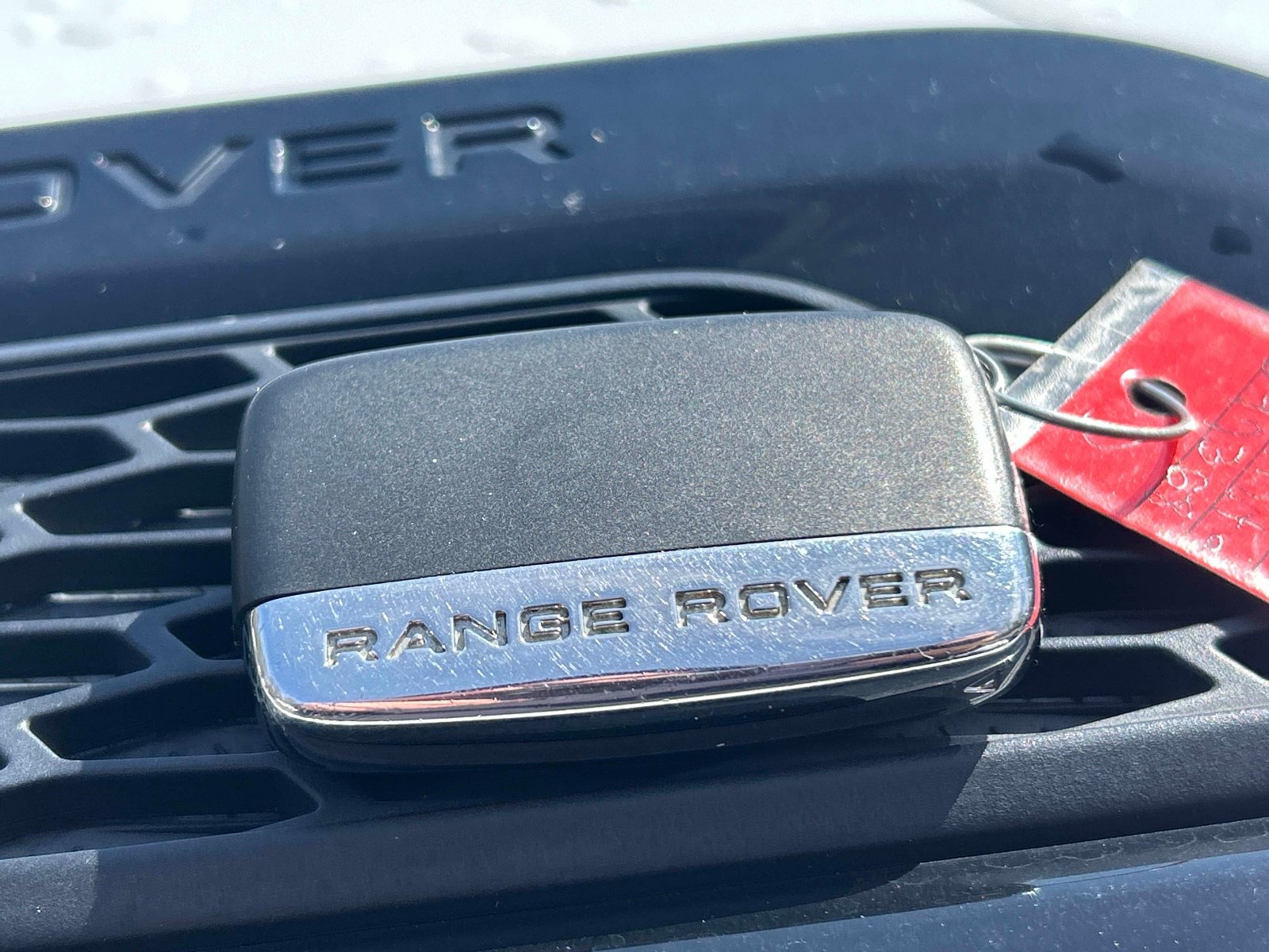 Used 2016 Land Rover Range Rover Sport SE AWD/4WD image 10