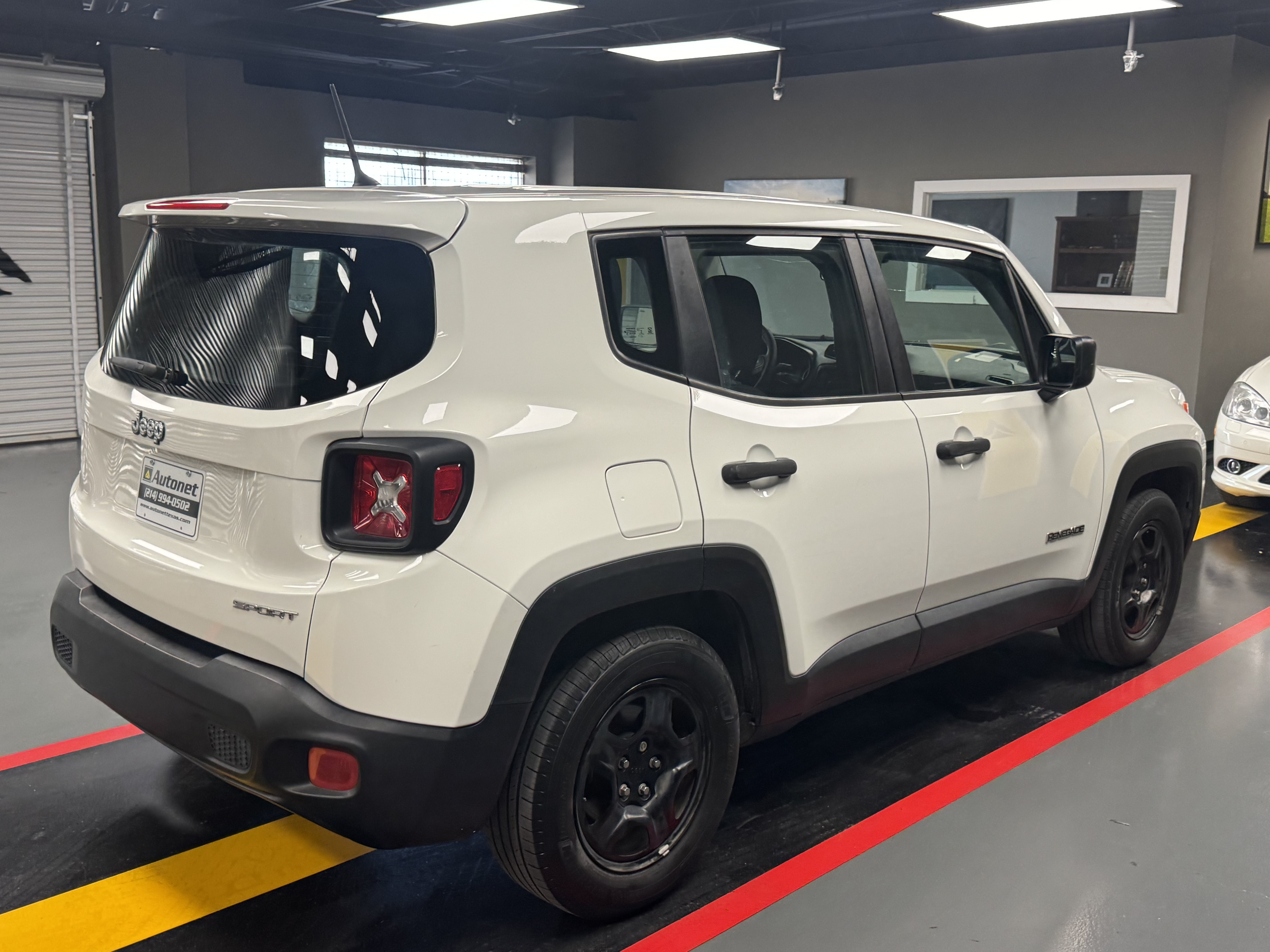 Used 2017 Jeep Renegade Sport w/ Power & Air Group FWD image 6