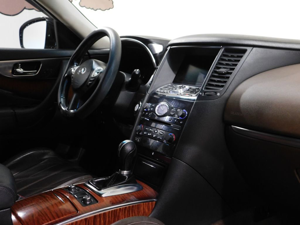 Used 2010 INFINITI FX35 AWD w/ Technology Pkg image 94