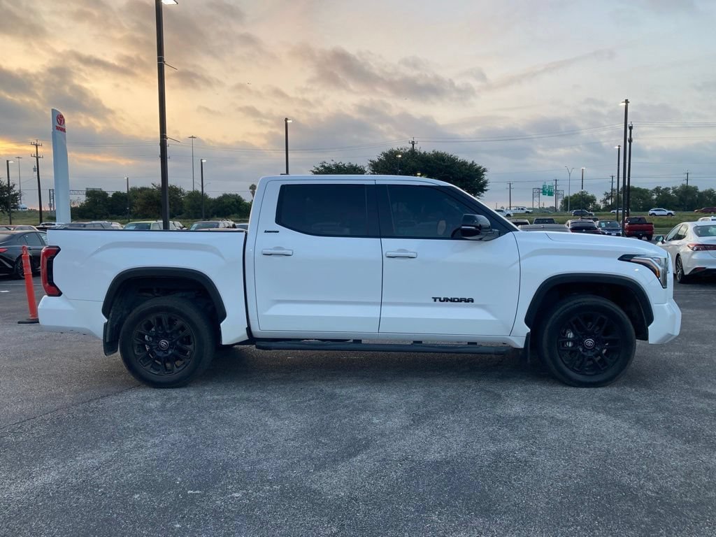 Used 2025 Toyota Tundra Limited AWD/4WD image 3