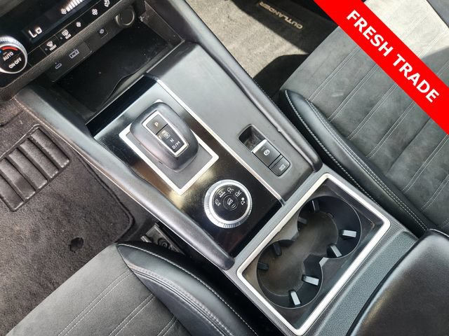 Used 2022 Mitsubishi Outlander SE FWD image 18