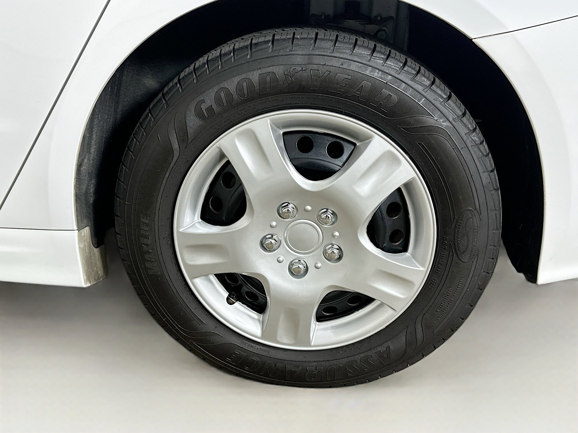 Used 2019 Ford Fusion S image 11