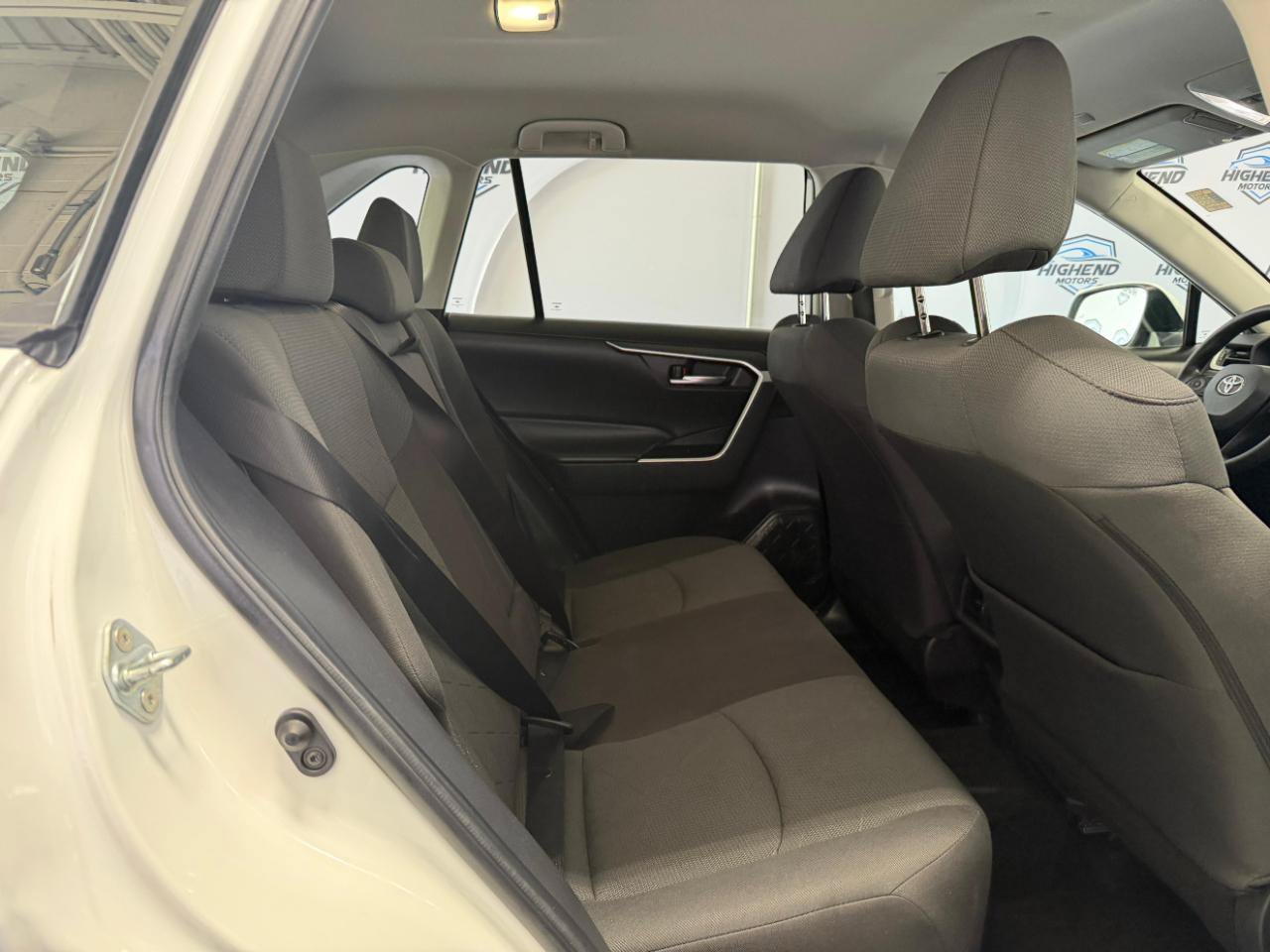 Used 2023 Toyota RAV4 XLE AWD/4WD image 23
