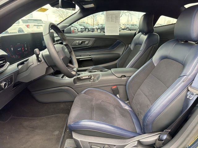 Used 2024 Ford Mustang Dark Horse image 20