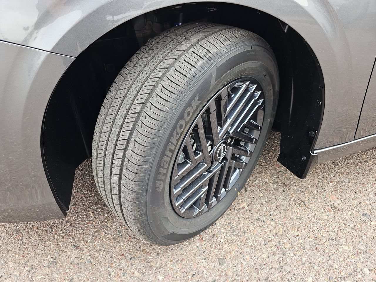 New 2026 Nissan Sentra SV w/ Floor Mat Package FWD image 31