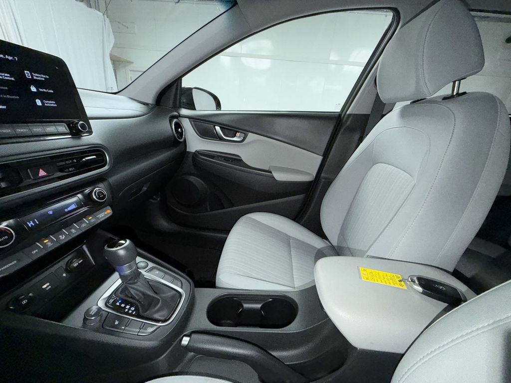 Used 2023 Hyundai Kona SEL w/ Convenience Package image 20