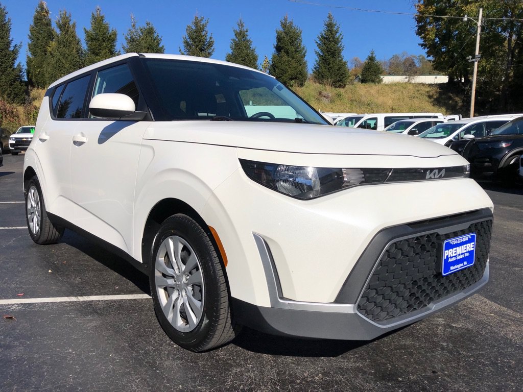 Used 2024 Kia Soul LX FWD image 8