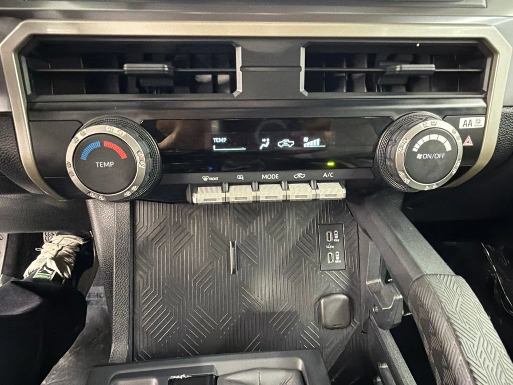 Certified 2026 Toyota Tacoma SR5 RWD image 33