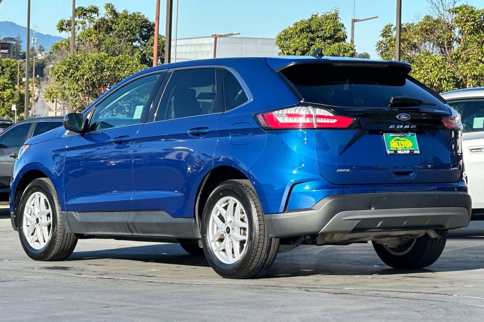 Used 2024 Ford Edge SEL image 7