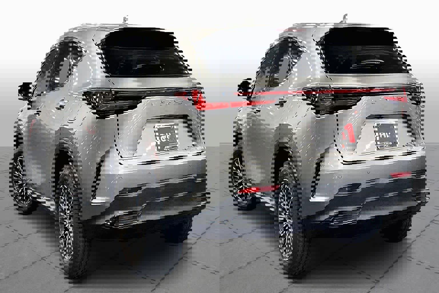 Used 2024 Lexus NX 350 Premium w/ Vision Package image 11