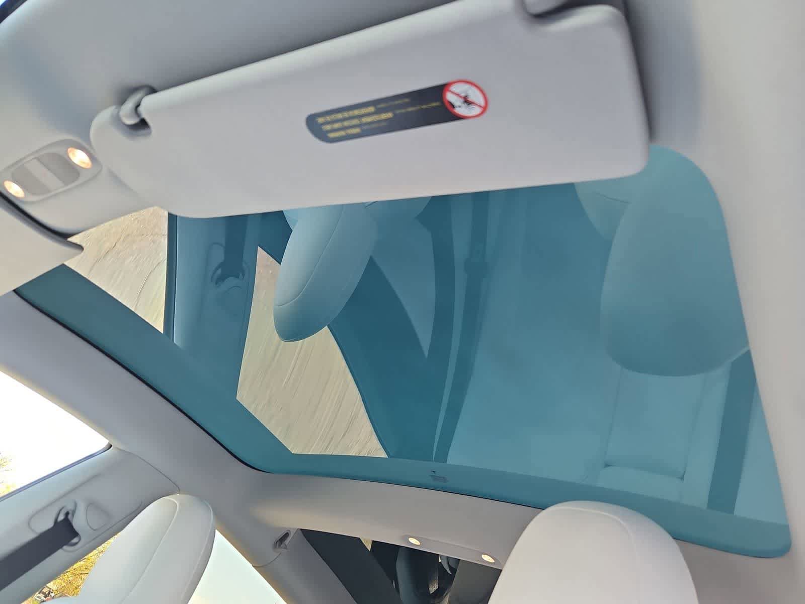 Used 2020 Tesla Model 3 Standard Range image 19
