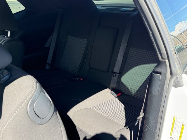 Used 2022 Dodge Challenger SXT RWD image 21