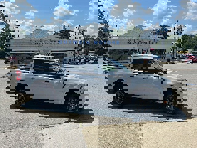 New 2025 Ford Maverick XLT w/ XLT Luxury Package