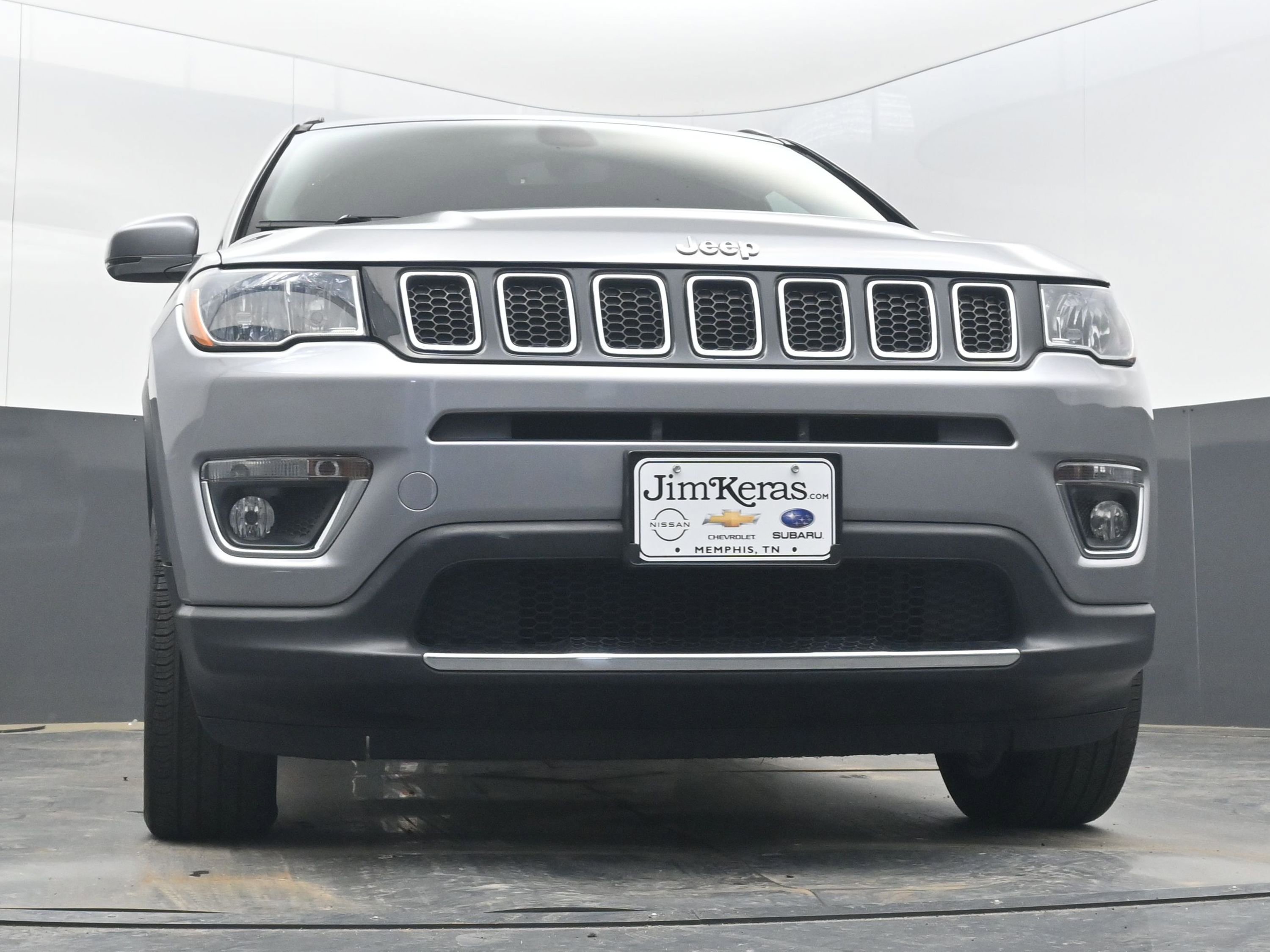 Used 2019 Jeep Compass Limited image 22