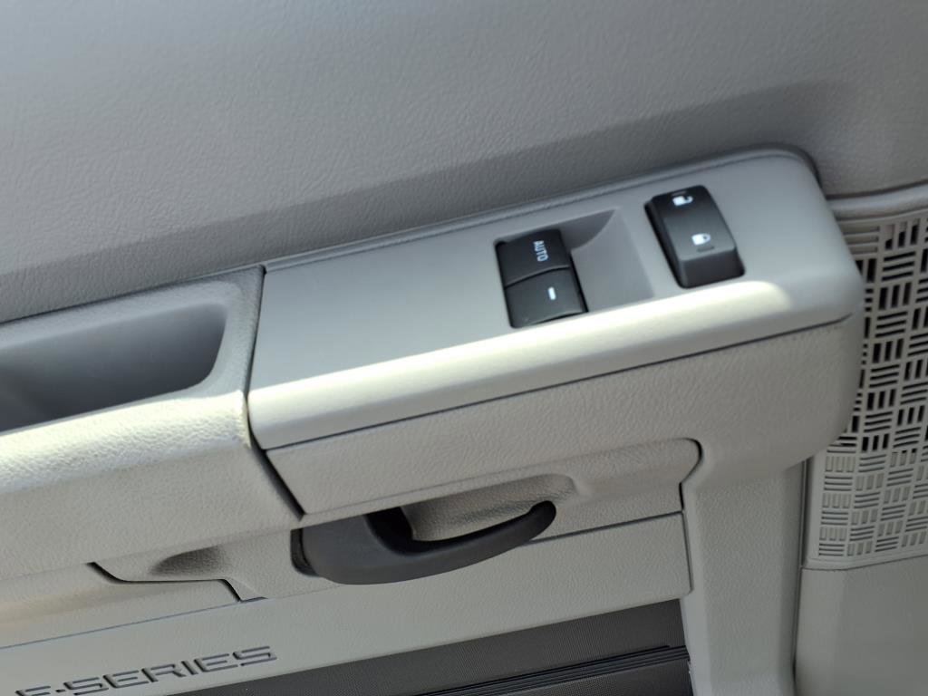 New 2026 Ford E-350 and Econoline 350 Super Duty w/ Power Equipment Group image 16