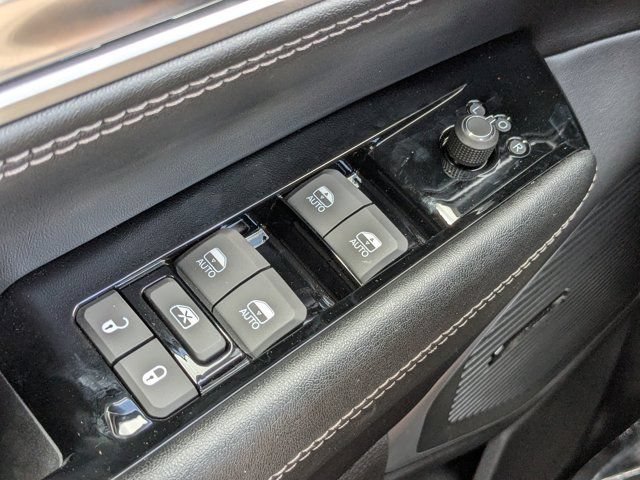 New 2026 Jeep Grand Wagoneer 2WD w/ 8-Passenger Seating Package image 26