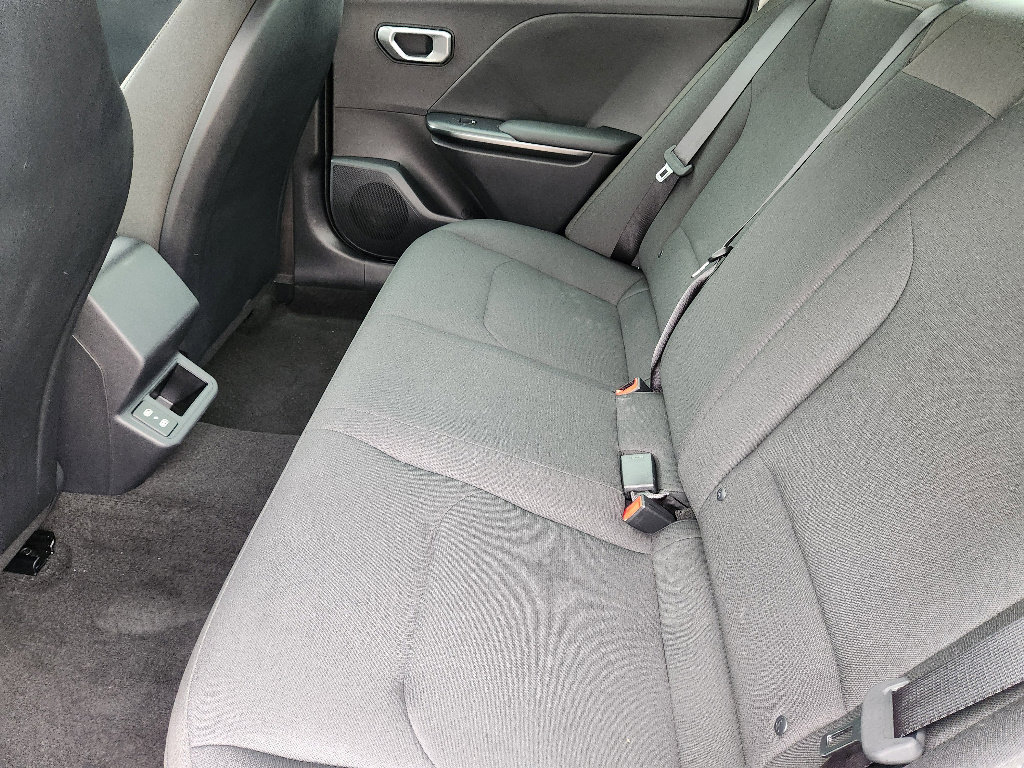 New 2026 Kia K4 LXS image 19