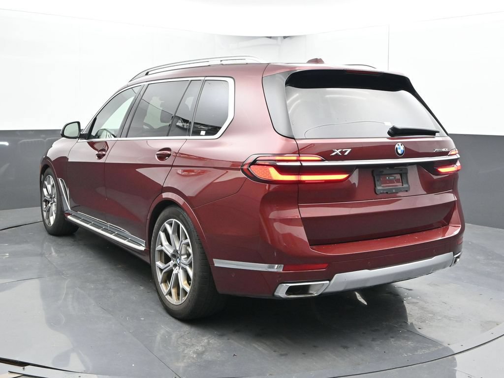 Used 2025 BMW X7 xDrive40i AWD/4WD image 8