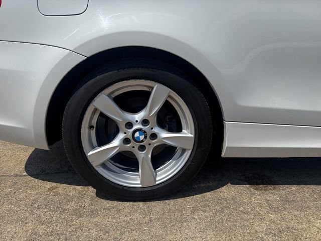 Used 2012 BMW 128i Convertible w/ Premium Pkg RWD image 24