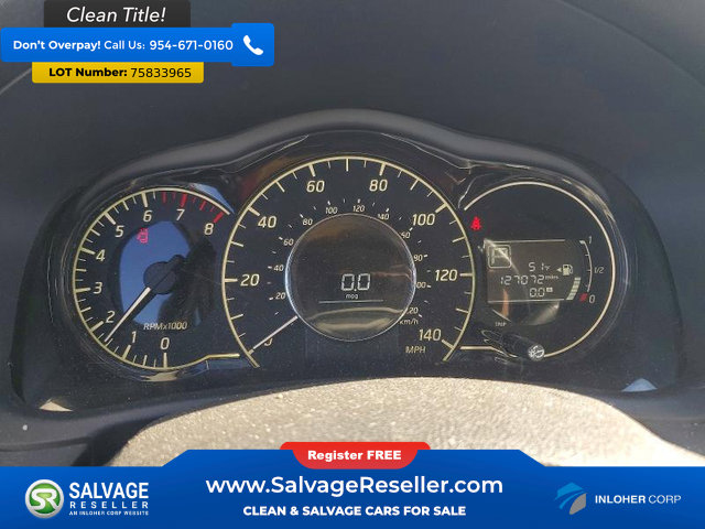Used 2016 Nissan Versa Note SV FWD image 12