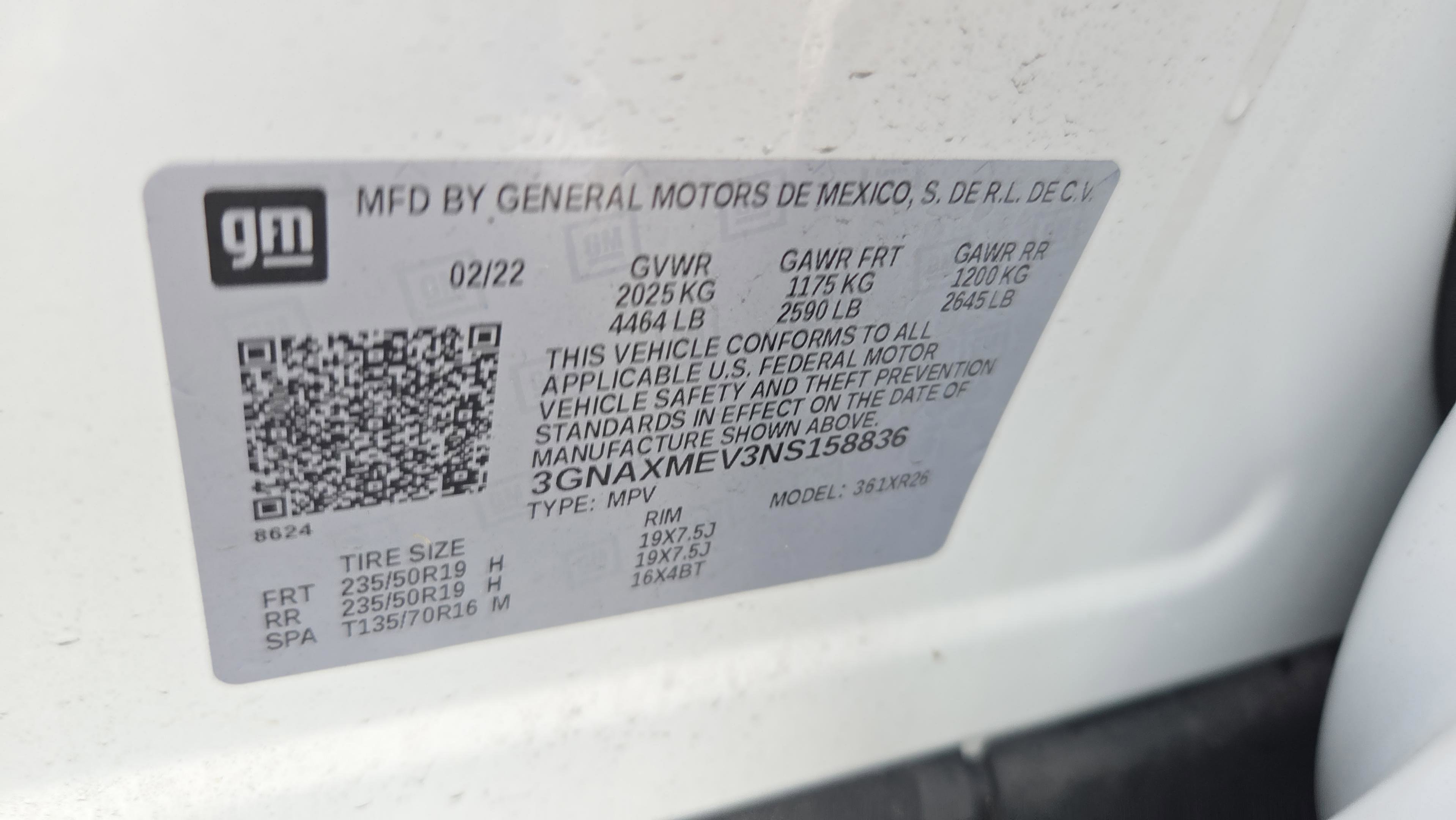 Used 2022 Chevrolet Equinox RS w/ RS Leather Package image 17