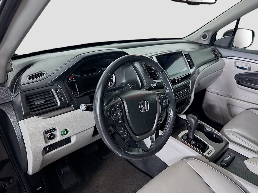 Used 2017 Honda Pilot EX-L image 9