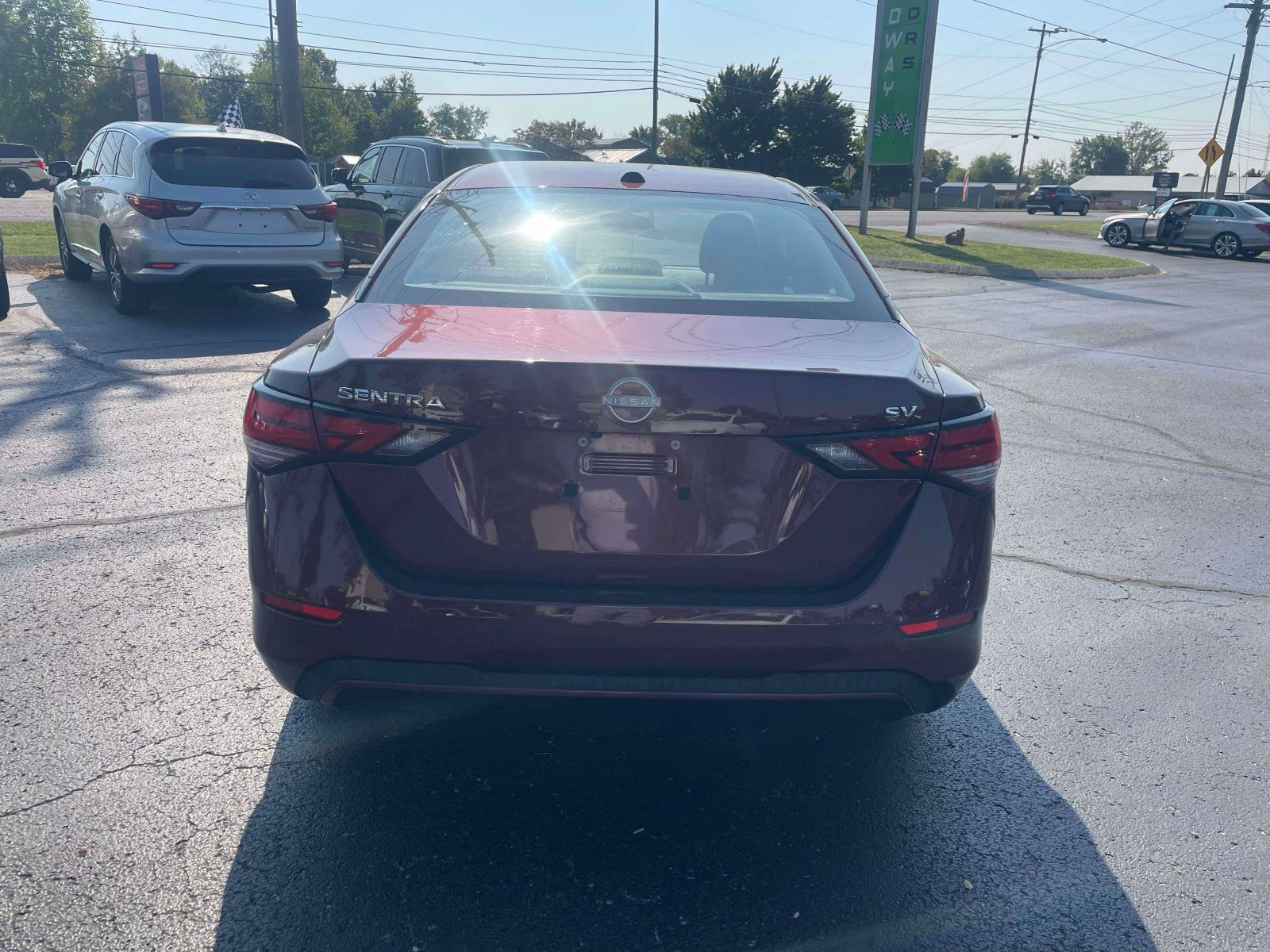 Used 2024 Nissan Sentra SV FWD image 6