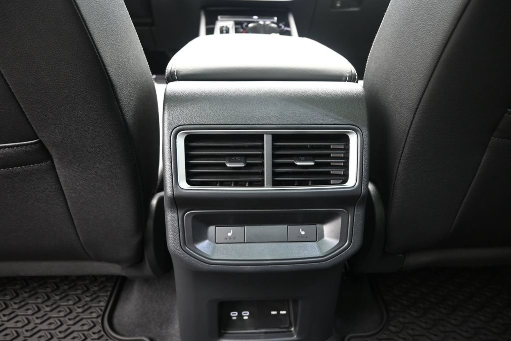 New 2026 Volkswagen Atlas Cross Sport SEL R-Line AWD/4WD image 27