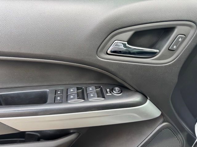 Used 2022 Chevrolet Colorado ZR2 image 12