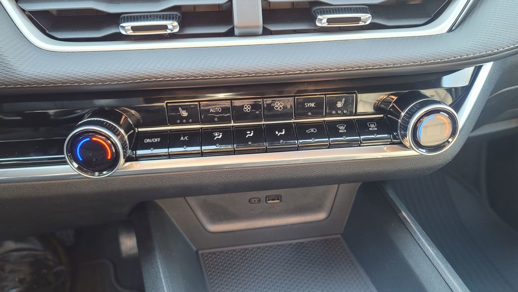 New 2026 Chevrolet Equinox LT image 22